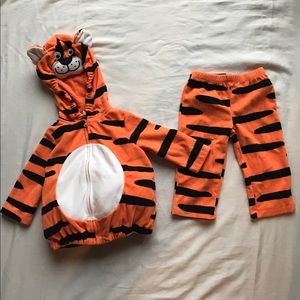 **SOLD** EUC 12M Tiger 🐅 Costume